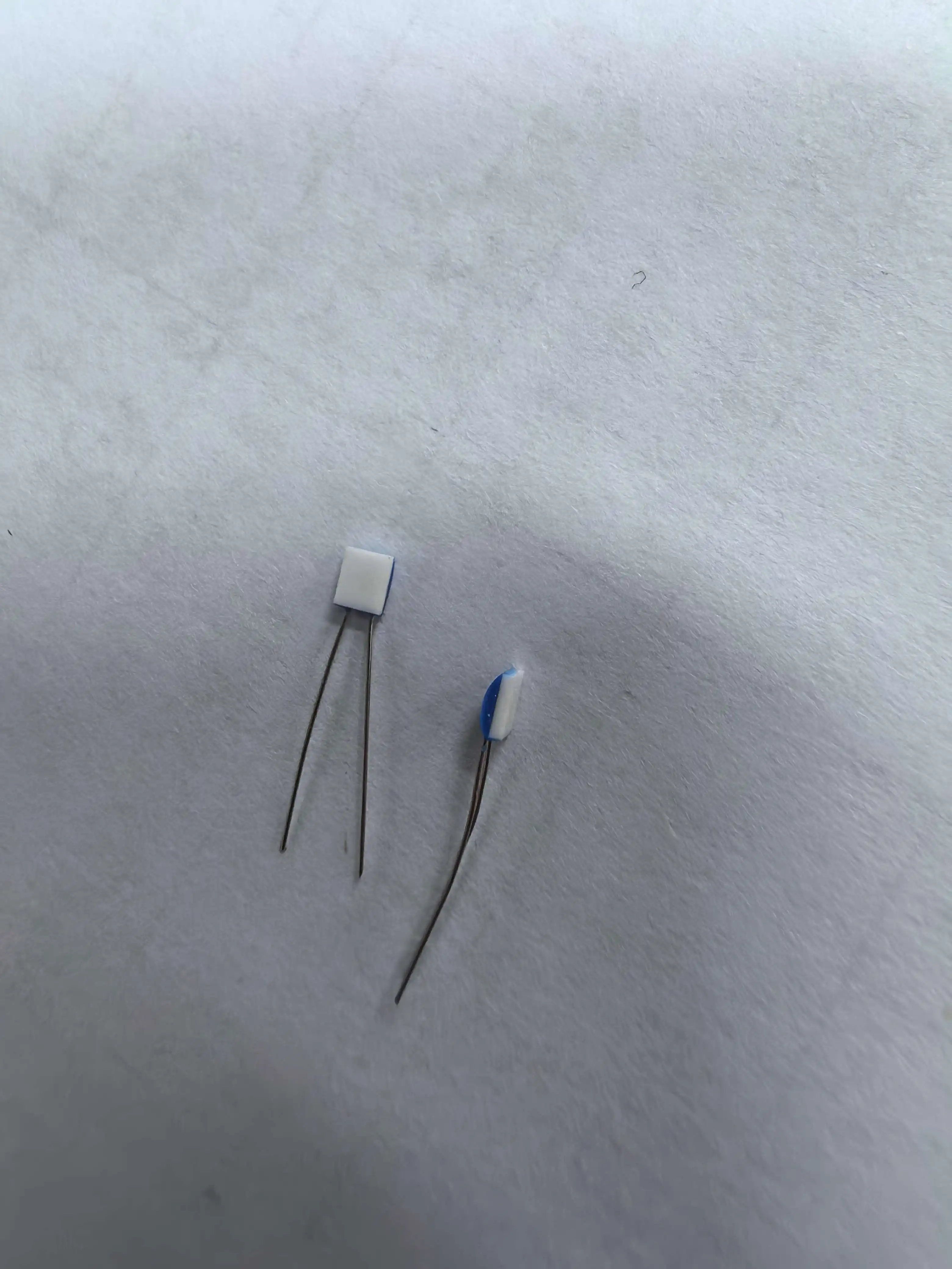 ultra-low temperature sensor
